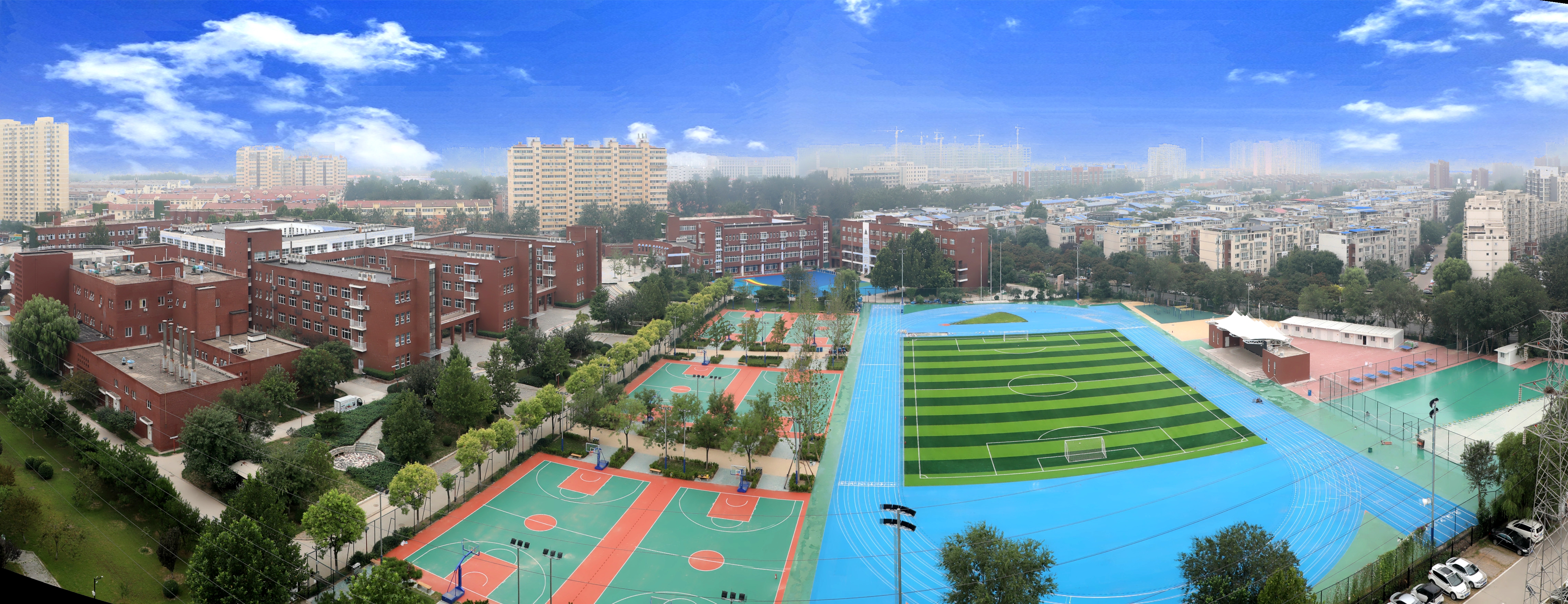学校全景