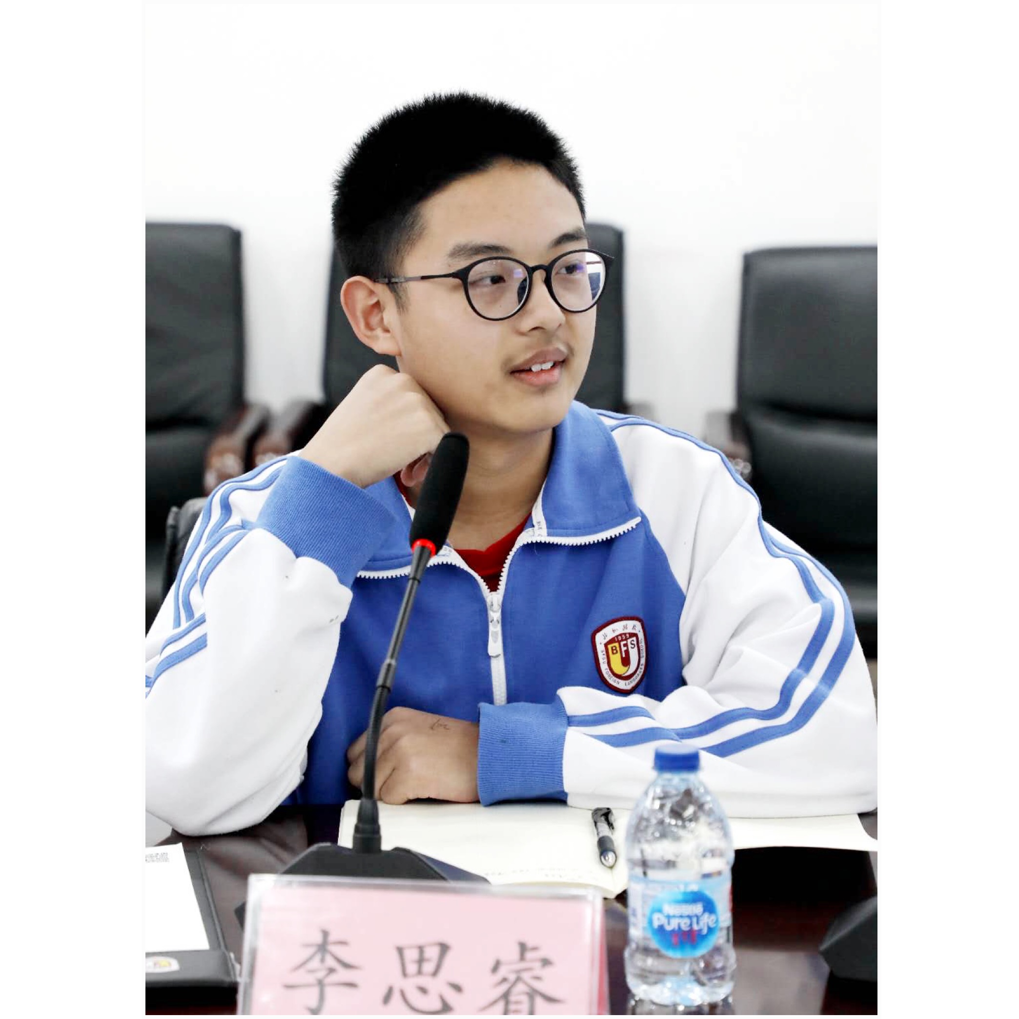 高中榜样力量优秀学子风采展示李思睿