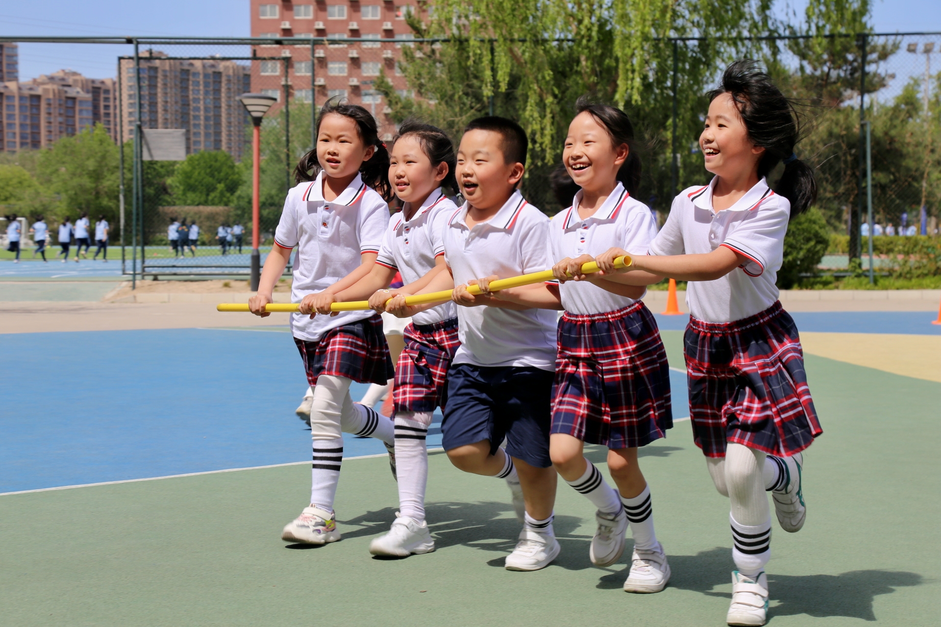 【小学·体育活动】快乐运动庆奥运,奋发拼搏迎冬奥——北外附校举行