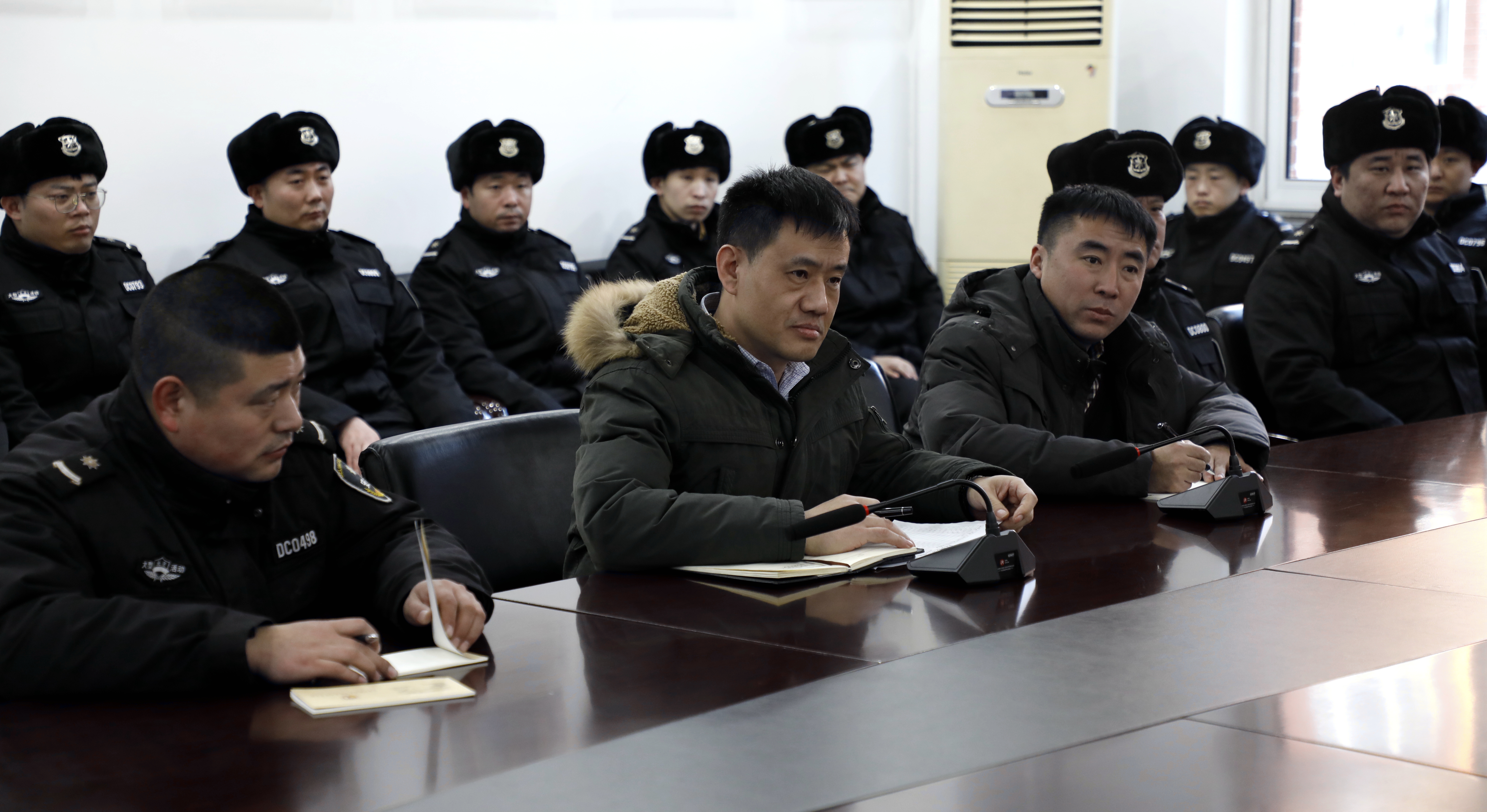 我校召开2020年新聘保安队安全工作部署会-北京外国语大学附属外国语