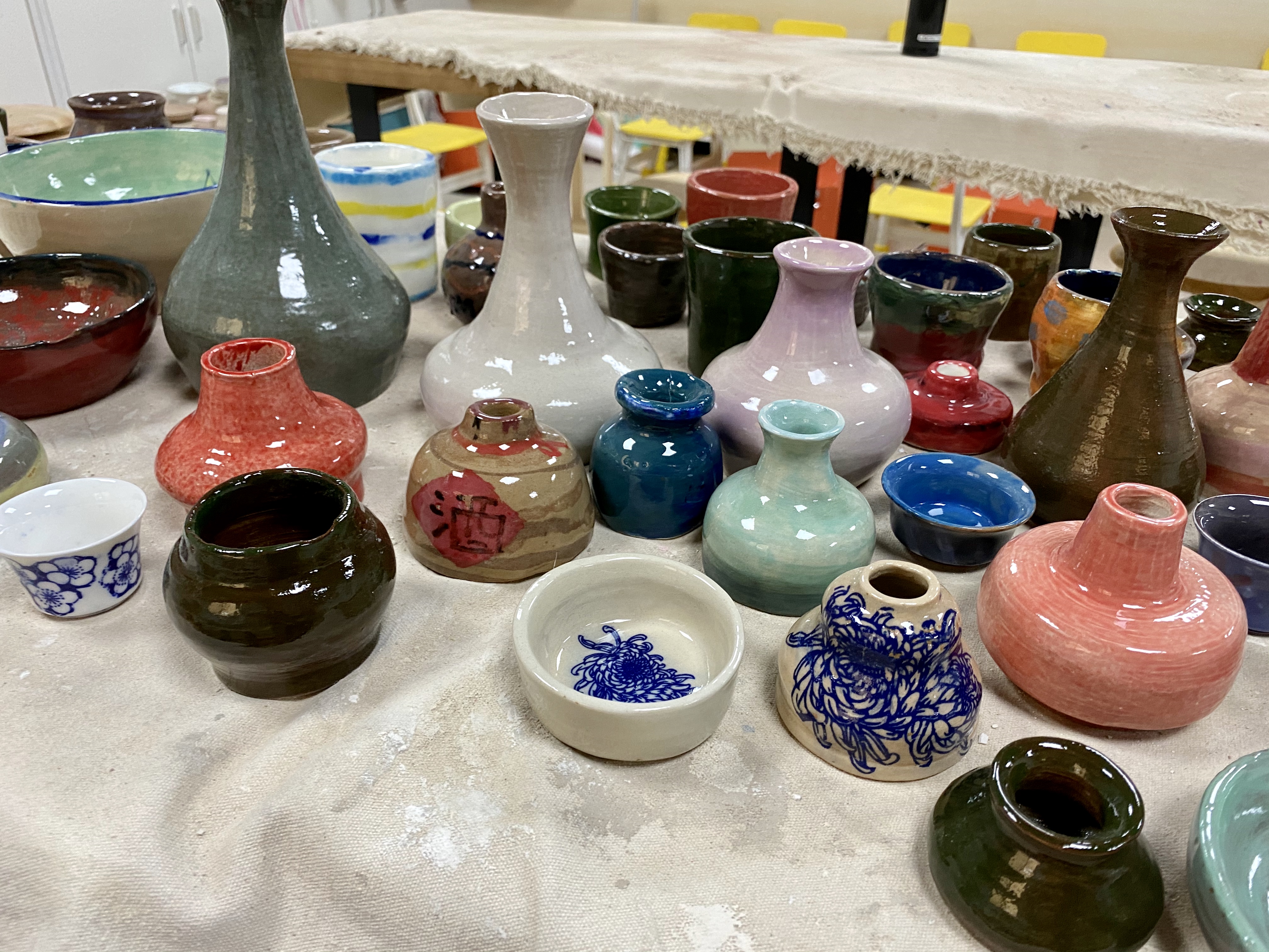 走进陶艺课堂感受指尖艺术我校小学生陶艺作品展示